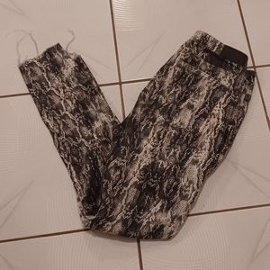4/$60 Snakeskin Print Jeggings - Size 8